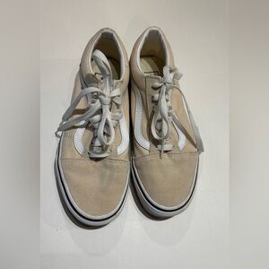 Vans Old Skool Beige and White size 7.5 skater canvas basic lifestyle sneaker